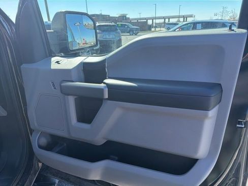 Used 2020 Ford F150 XLT image 33
