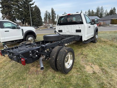 New 2026 Ford F550 4x4 Regular Cab Super Duty image 4