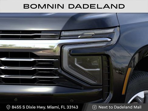 New 2026 Chevrolet Suburban LT image 10