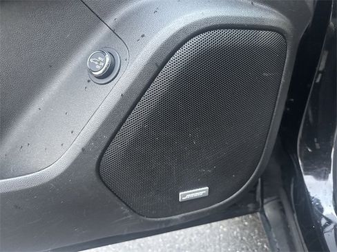 Used 2023 GMC Acadia Denali w/ Denali Ultimate Package image 25