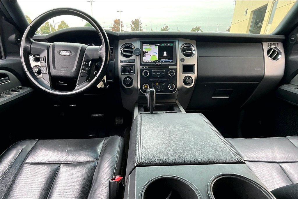 Used 2015 Ford Expedition EL XLT w/ Equipment Group 202A AWD/4WD image 21