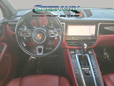 Used 2019 Porsche Macan S image 14