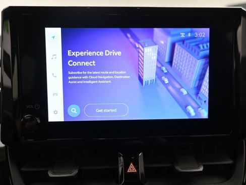 Used 2025 Toyota Corolla LE image 13