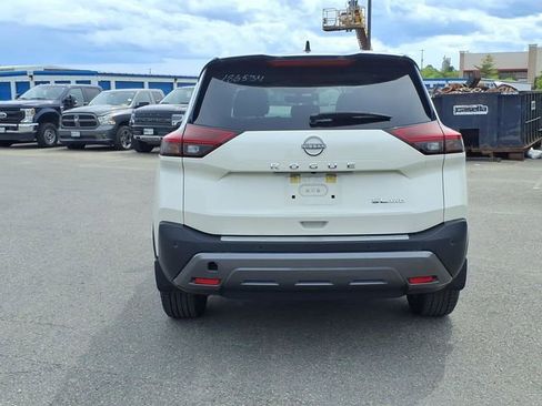 Used 2023 Nissan Rogue SL w/ SL Premium Package AWD/4WD image 6