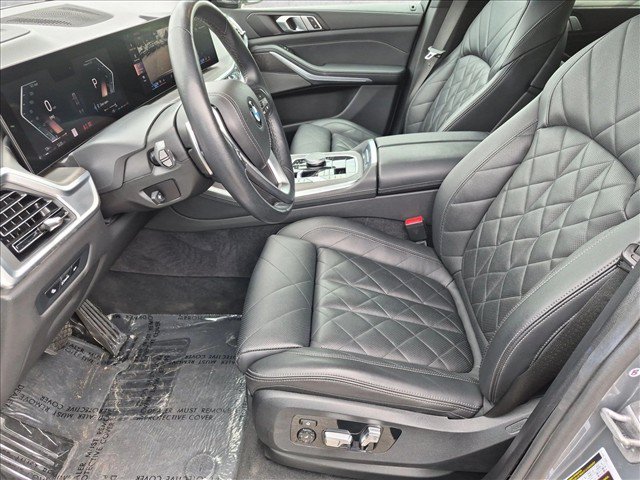 Used 2024 BMW X5 xDrive40i w/ Premium Package AWD/4WD image 17