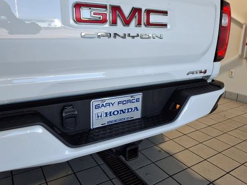 Used 2024 GMC Canyon AT4 AWD/4WD image 24
