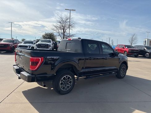 Used 2022 Ford F150 XLT w/ Equipment Group 302A High image 4