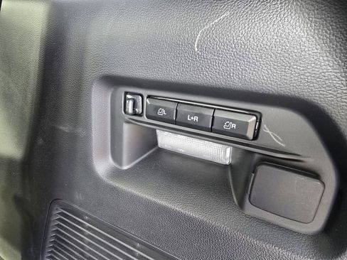 New 2026 Ford Explorer Platinum image 22