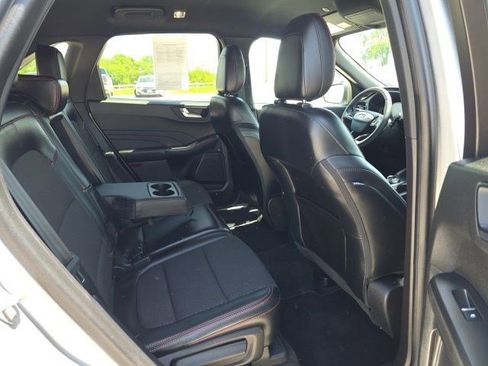 Used 2023 Ford Escape ST-Line w/ Tech Pack #1 AWD/4WD image 12