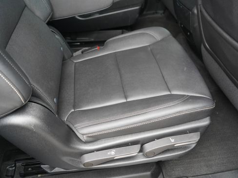 Used 2022 Cadillac Escalade Luxury image 58