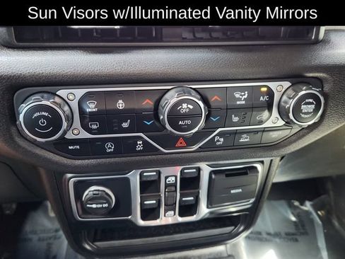 Used 2024 Jeep Wrangler Unlimited Sport AWD/4WD image 44