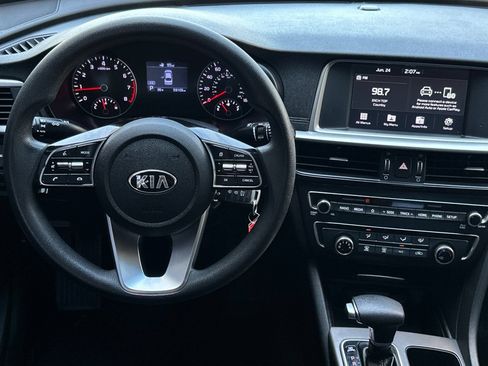 Used 2019 Kia Optima LX FWD image 14