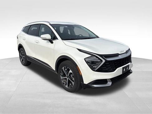 Certified 2024 Kia Sportage EX image 4