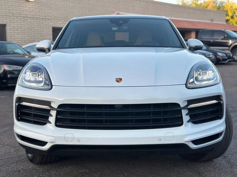 Used 2022 Porsche Cayenne Coupe image 6