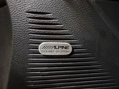 Used 2022 Dodge Challenger R/T Scat Pack RWD image 24
