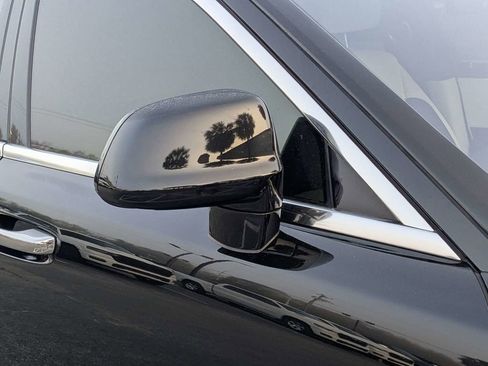 Used 2017 Rolls-Royce Ghost image 11