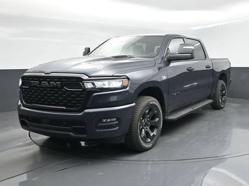 New 2026 RAM 1500 Express AWD/4WD image 4