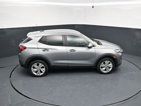 Used 2025 Buick Encore GX Preferred AWD/4WD image 42