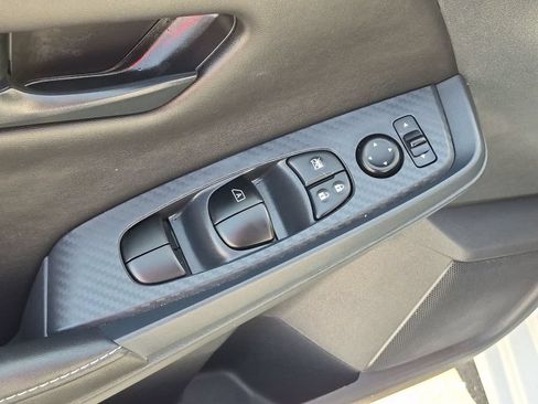 Used 2025 Nissan Sentra S FWD image 13