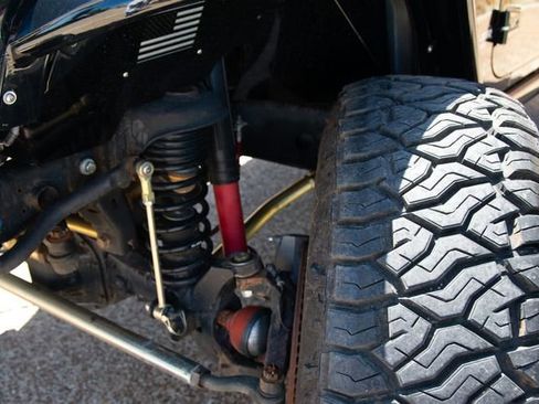 Used 2009 Jeep Wrangler Unlimited Rubicon w/ Dual Top Group image 32