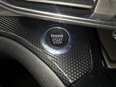 Used 2023 Ford Explorer ST-Line image 17