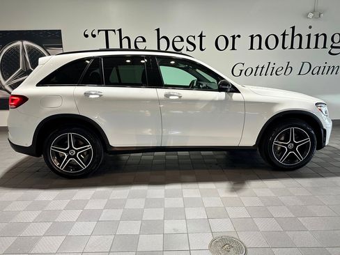 Certified 2022 Mercedes-Benz GLC 300 4MATIC image 3