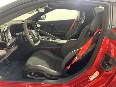 New 2026 Chevrolet Corvette Stingray Premium Conv w/ Z51 Performance Package image 17