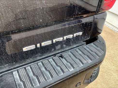 Used 2025 GMC Sierra 1500 Denali w/ Denali Reserve Package AWD/4WD image 6