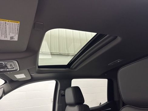 New 2026 GMC Sierra 1500 Denali AWD/4WD image 23