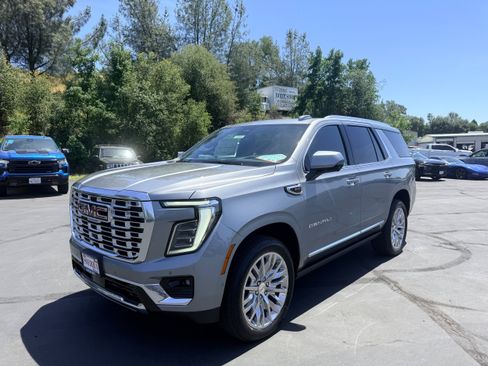 New 2026 GMC Yukon Denali w/ Sun & Power Step Package AWD/4WD image 1