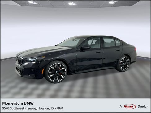 Used 2026 BMW 530i w/ Executive Package RWD image 1