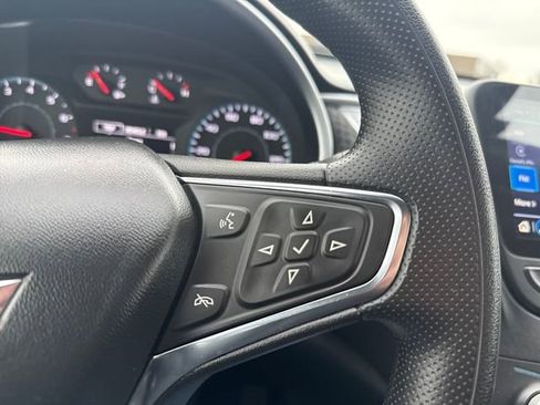 Used 2023 Chevrolet Malibu LT image 25