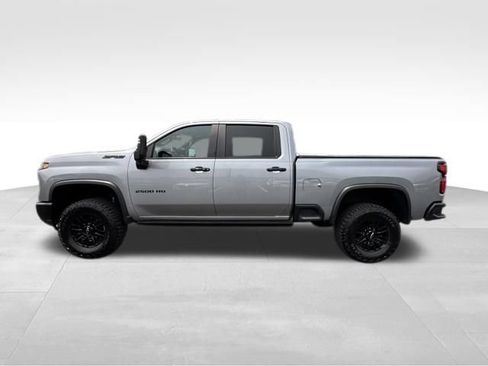 Used 2024 Chevrolet Silverado 2500 ZR2 w/ LPO, Dark Essentials Package AWD/4WD image 3