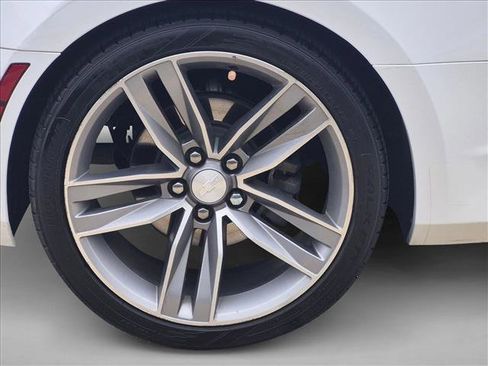 Used 2018 Chevrolet Camaro LT w/ RS Package RWD image 5