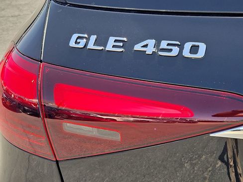 New 2026 Mercedes-Benz GLE 450 4MATIC image 9