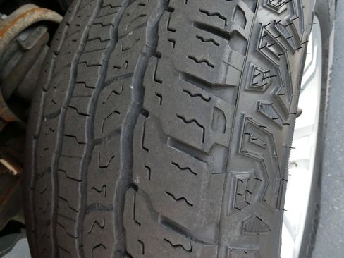 Used 2014 Chevrolet Silverado 1500 LTZ Z71 w/ LTZ Plus Package image 11