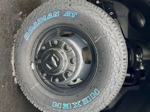 New 2024 RAM 3500 Tradesman image 33