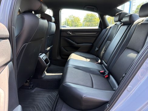 Used 2022 Honda Accord Sport image 32