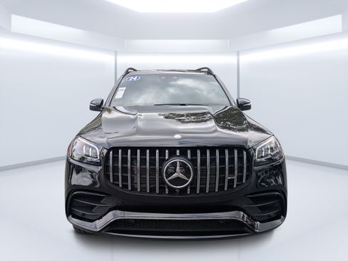 Used 2024 Mercedes-Benz GLS 63 AMG 4MATIC image 34