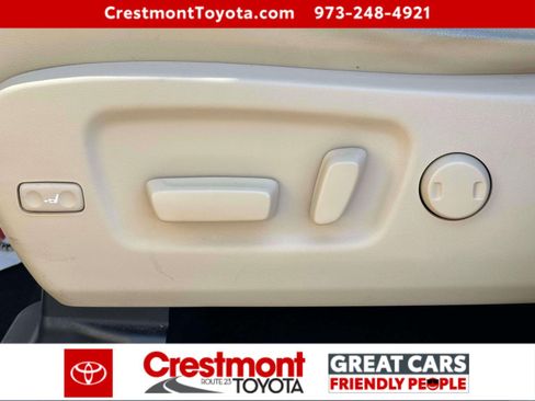 Certified 2016 Toyota Highlander XLE AWD/4WD image 16