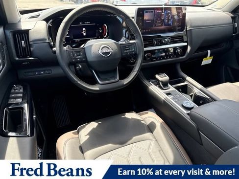 New 2026 Nissan Pathfinder Platinum w/ Cargo Package AWD/4WD image 18