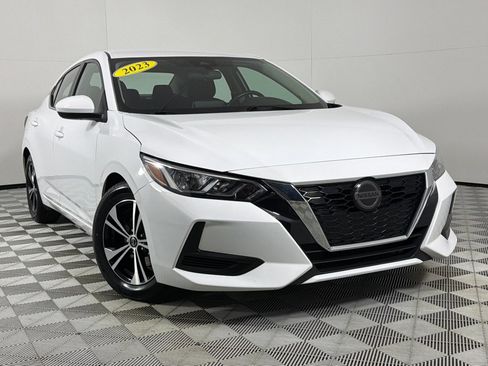 Used 2023 Nissan Sentra SV image 2