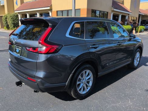 Used 2024 Honda CR-V EX-L image 3