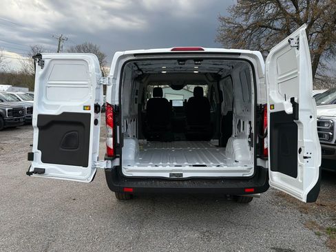 New 2026 Ford Transit 150 Low Roof RWD image 10
