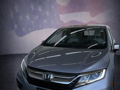 Used 2018 Honda Odyssey EX-L image 4