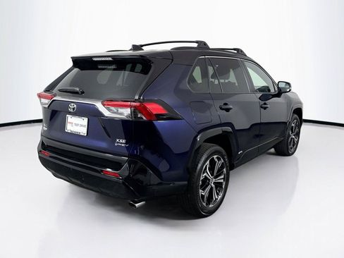 Used 2025 Toyota RAV4 XSE w/ Weather Package AWD/4WD image 2