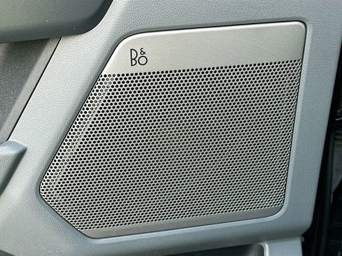 Used 2024 Ford F150 Lariat image 19