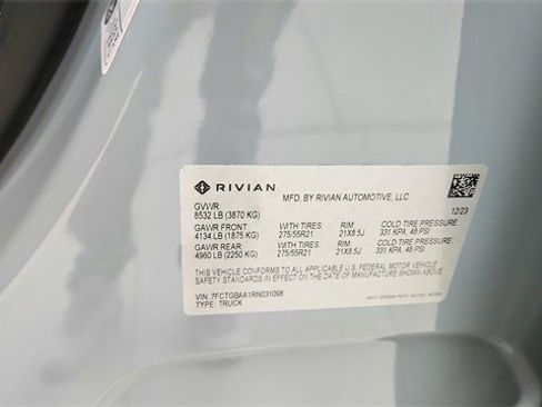 Used 2024 Rivian R1T Adventure image 63