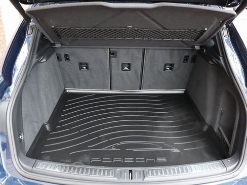 Used 2016 Porsche Macan S image 40