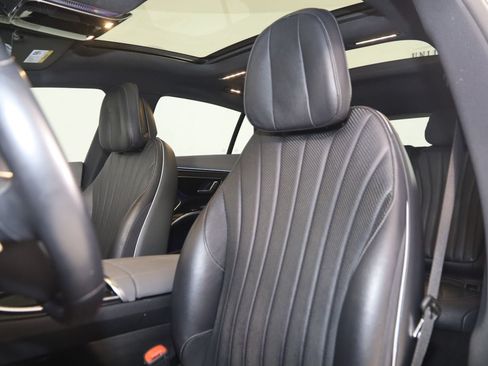 Used 2022 Mercedes-Benz EQS 450+ Sedan image 35